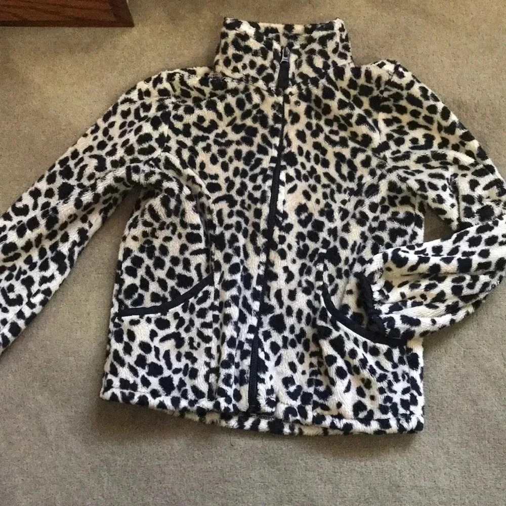 Girls size small leopard print zip up sweatshirt